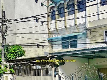 Ruko Gunung Sahari Pinggir Jalan Raya Jakarta Pusat