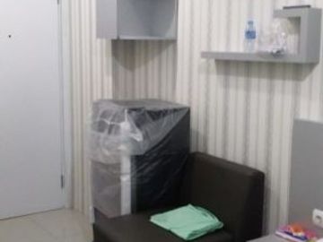 Apartemen green pramuka city studio bulanan full furnish