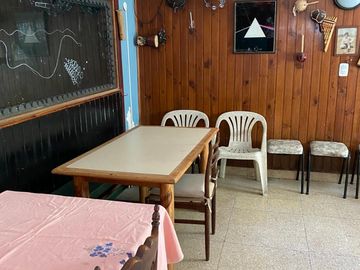 CHALET EN BANFIELD ESTE.