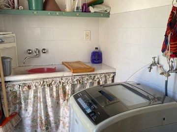 CHALET EN BANFIELD ESTE.