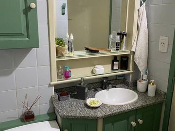 CHALET EN BANFIELD ESTE.