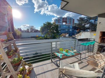 DEPARTAMENTO EN VENTA - 3 AMB - 2 DORM - BALCON TERRAZA - PARRILLA - 2 COCHERAS - SAN ISIDRO