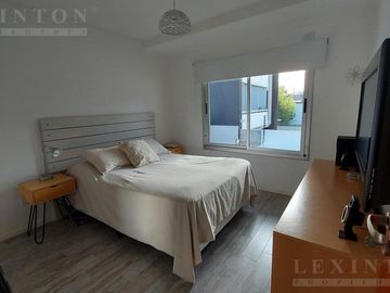 DEPARTAMENTO EN VENTA - 3 AMB - 2 DORM - BALCON TERRAZA - PARRILLA - 2 COCHERAS - SAN ISIDRO
