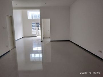 Rumah Baru Pondok Candra Chandra Tjandra Rungkut Sidoarjo