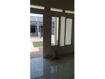 Di jual rumah murah ready dan dekat tol di Jatimurni