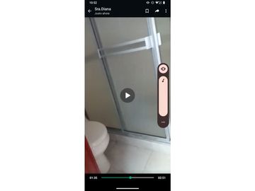 Vendo casa 4 aptos Independientes