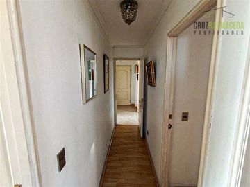 Departamento en venta de 3 dorm. en Las Condes