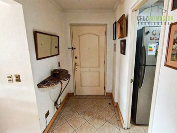 Departamento en venta de 3 dorm. en Las Condes
