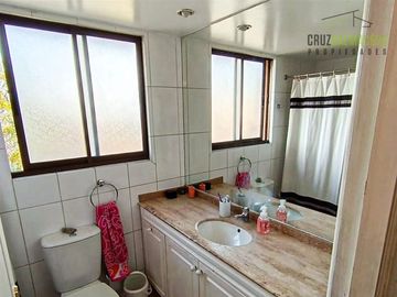 Departamento en venta de 3 dorm. en Las Condes