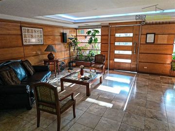 Departamento en venta de 3 dorm. en Las Condes