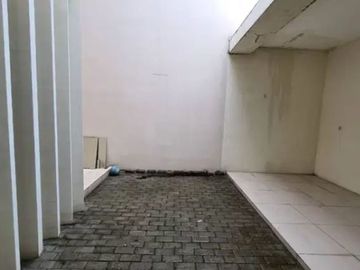Dijual Rumah East Coast Park, Surabaya Timur