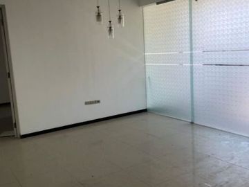 RUMAH HOOK CLUSTER SANDIEGO Hadap selatan timur