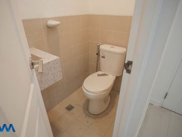 Ponticelli Hills House for Sale