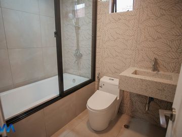 Ponticelli Hills House for Sale