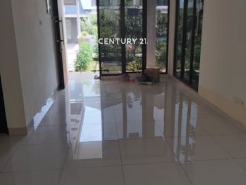 Dijual Rumah Siap Huni Di Cluster Arana Harapan Indah Bekasi