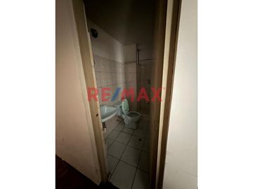 ✨ ¡Descubre tu nuevo hogar en La Molina! ✨

🏡 Te presentamos este exclusivo departamento flat, ideal para quienes buscan comodidad y estilo en una d