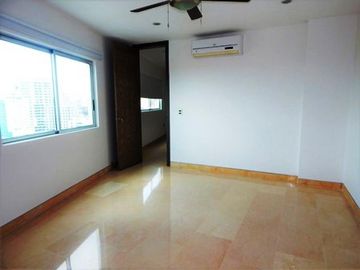 apartamento en venta en alto prado. Cod V74762