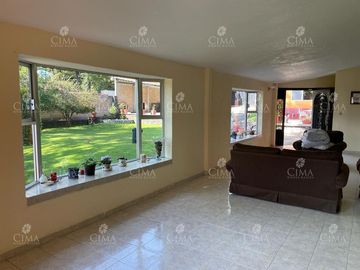 Venta casa jardín con bosque - V270-2