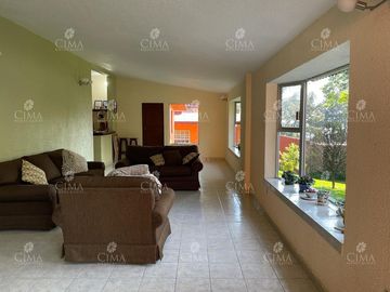 Venta casa jardín con bosque - V270-2