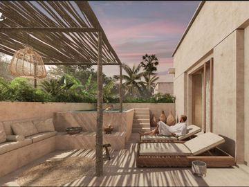 Doble altura, patio privado de 70m2 con alberca y sala en exterior, sistema lock