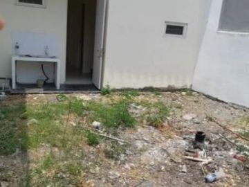 Dijual Rumah Green Lake Wonorejo, Siap Huni, Surabaya Timur