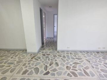 apartamento en arriendo en el rodeo. Cod A515148