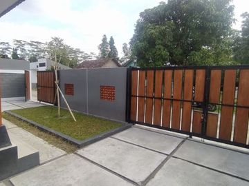 Premium & Terbatas! Joglo Apik Luas Ternyaman di Prambanan