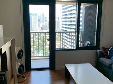 1BR Condo For Sale in One Rockwell East Tower Rockwell Center Makati City