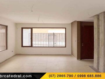 Casa de venta en Ucubamba  – código:18120