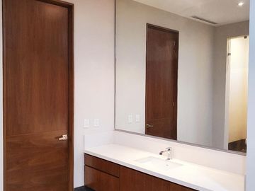 RESIDENCIA EN VENTA COL. DEL VALLE, SAN PEDRO GARZA GARCÍA