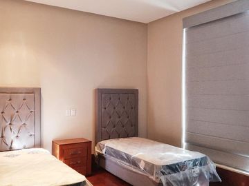 RESIDENCIA EN VENTA COL. DEL VALLE, SAN PEDRO GARZA GARCÍA