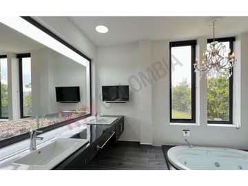 Arriendo Casa 4 Hab. Condominio Residencial Casa Campo