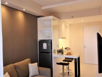 Apt. Puncak Dharmahusada B03 VIEW CITY FURNISH