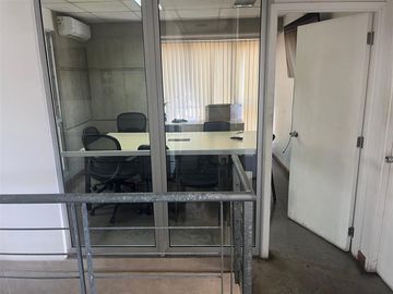 ARRIENDO BODEGA 930M2 CENTRO LOGÍSTICO-QUILICURA-LO BOZA