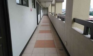 STUDIO Unit as low as 12k / month near DS Megamall.Eastwood BGC Tiendesitas