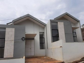 RUMAH KONSEP INDUSTRIAL JEPANG DI CILEUNYI CIKALANG