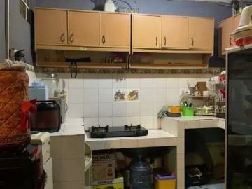 Masuk Gang !! Rumah induk dan kost terusan buah batu dekat batununggal bandung.