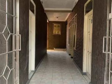 Masuk Gang !! Rumah induk dan kost terusan buah batu dekat batununggal bandung.
