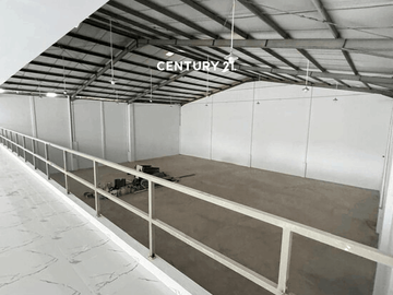 Gudang Sudah Renovasi Siap Pakai Di KawJababeka Cikarang Utara