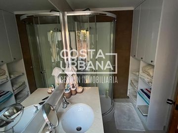 Gran casa en Jardín Del Mar