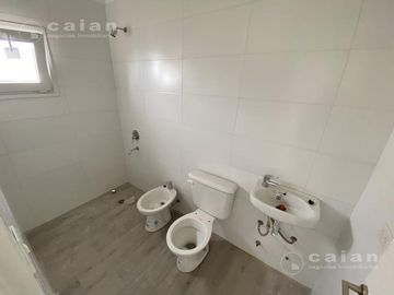 Casa A Estrenar en barrio El Trebol, Haras Santa María