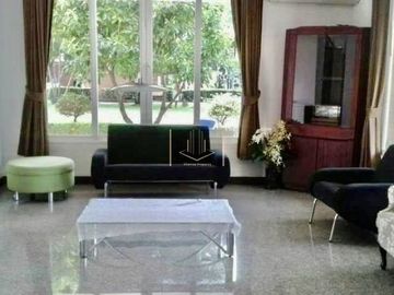 Pool villa for sale close beach Naklua