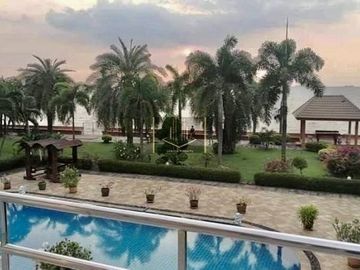 Pool villa for sale close beach Naklua