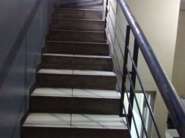 1 unit ruko 2,5 lantai bangunan thn 2018 lokasi strategis pinggir jalan ramai di Cijambe Bdg | SUTIAH