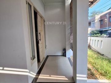Dijual Rumah Strategis Siap Huni Harga Menarik Di Bsd