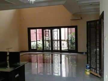 Rumah Kejawan putih mutiara Hadap Selatan, 2200watt, semi Furnish