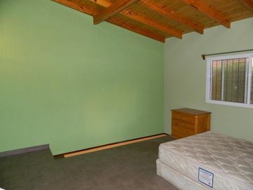 VENTA CASA 3 AMB CON DEPARTAMENTO AL FRENTE TEMPERLEY E.