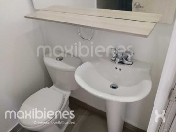 apartamento en arriendo en el esmeraldal. Cod A72614