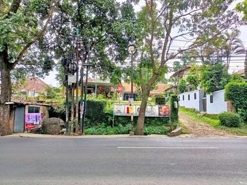 Tanah langka jalan Utama Setiabudi cocok untuk usaha
