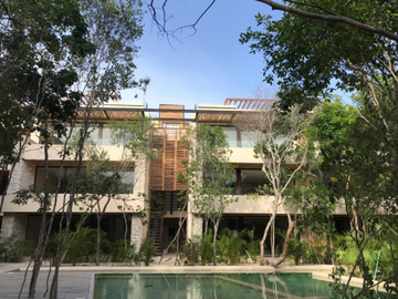 Departamento con alberca privada lock off, en Aldea Zama venta.